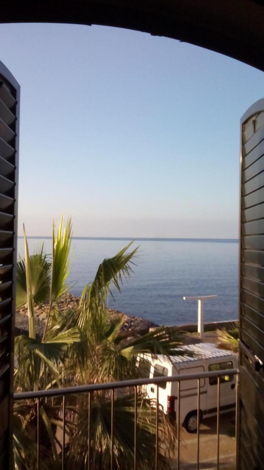 Casa De Sueño En La Playa Villa Adra